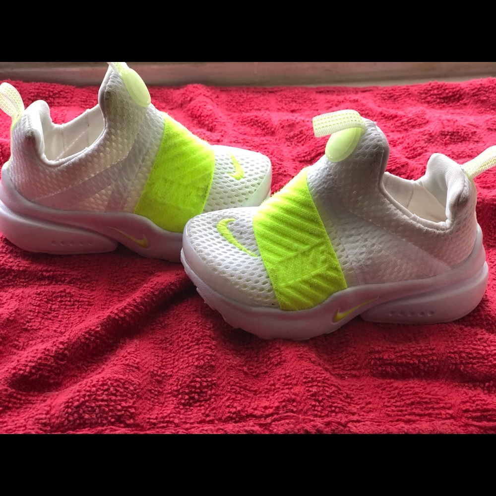 Toddler Nike presto